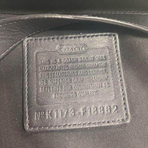 COACH F18862 Black Signature Chain Leather Canvas Crossbody Shoulder Bag SEE DES - Picture 9 of 10